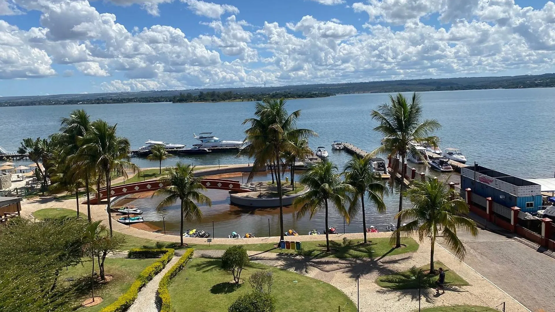 Lindo Flat 410 Beira Lago Brezilya Brezilya